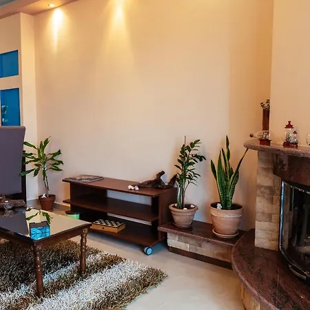 Cozy Place Near Historic Center *